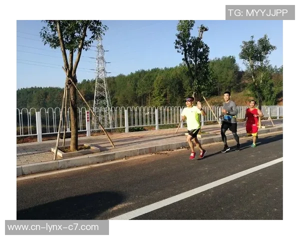 曲靖籍长距离跑选手蒋发坤全运会5000米摘银